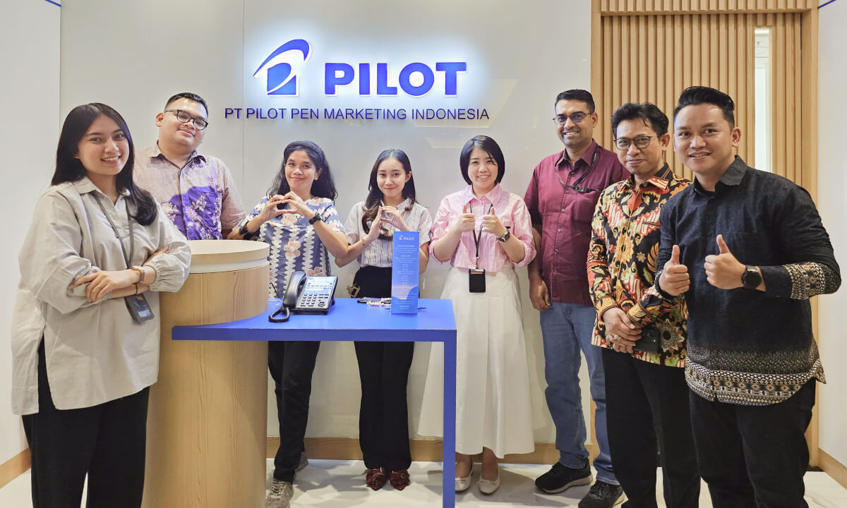 NSIDN and Pilot Pen Marketing Indonesia team photographed in PPMI’s new office